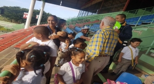 QUINTO CENTENARIO ABRE PROGRAMA DE “EXCURSIÓN HÍPICA” PARA NIÑO”