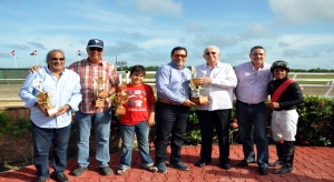 Appasionatta sigue invicta; Gana el Clásico Día del Trabajo